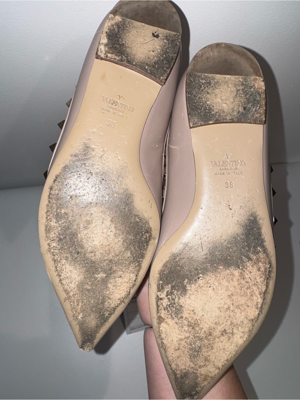 These Valentino Garavani Rockstud Pointed Toe Ballerina Flats nude size 8 - Picture 13 of 16